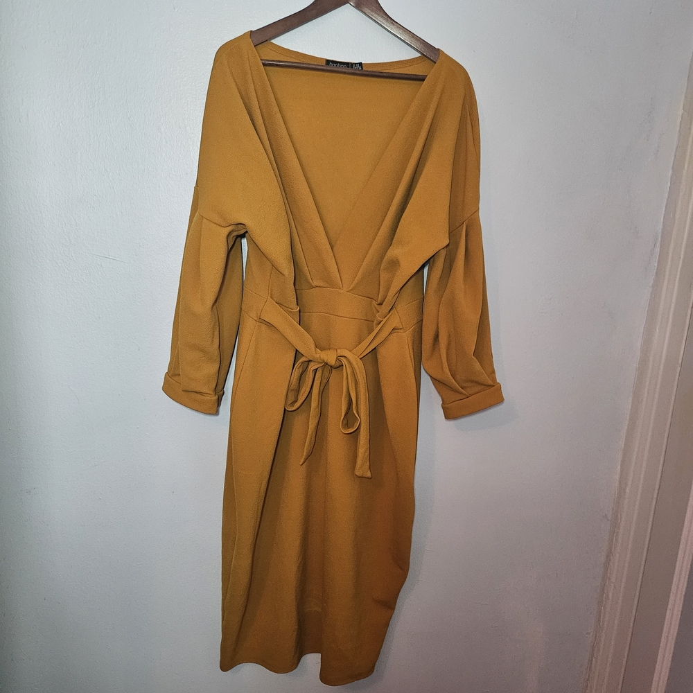 Boohoo Off-the-Shoulder Wrap Midi Dress – Desert Sand – Worn Once